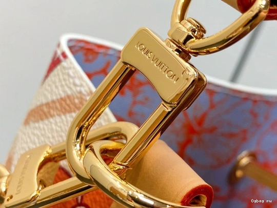 VUITTON LOUIS NÉONOÉ BB-20*20*13cm 0820